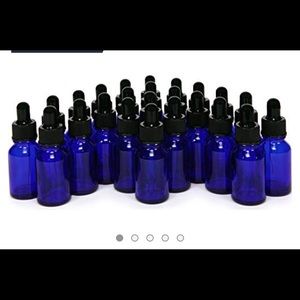 20 (.5oz) dropper bottles!
